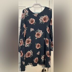 Dark Floral Long Sleeve Top